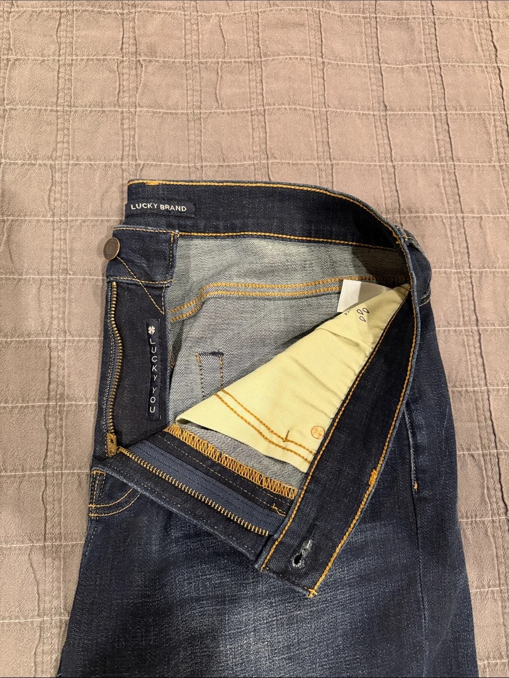 Lucky Brand 412 Athletic Slim Dark Wash Blue Jeans